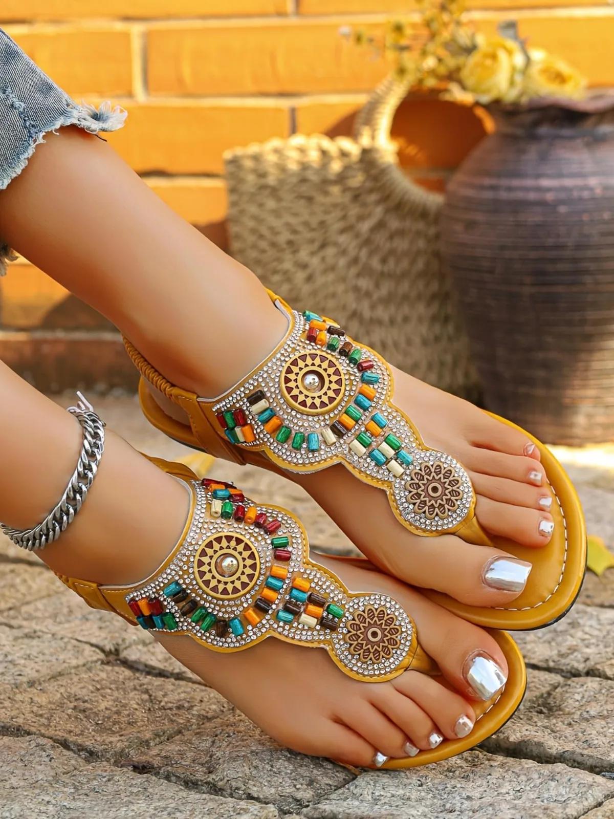 Summer Slippers for Women Comfortable and Versatile Toe-Post Bohemian Style Beach Shoes
