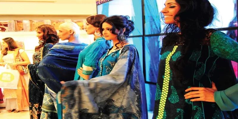 Gul Ahmed Collection 2023 - Clothing for Women & Men