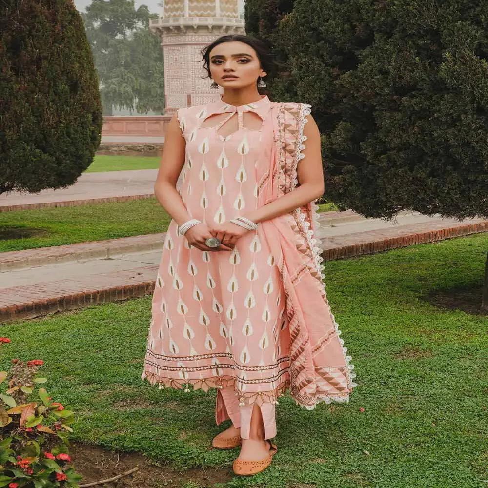 3PC Unstitched Gold & Lacquer Printed Swiss Dobby Suit with Chiffon Dupatta FE-22037 - by Gul Ahmed
