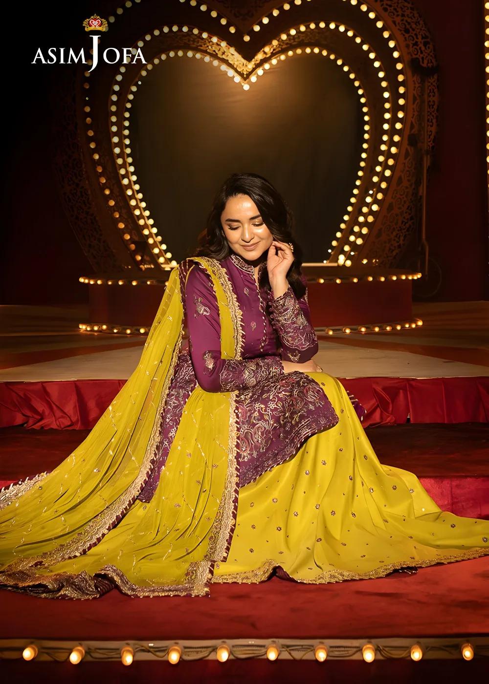 Asim Jofa Luxury Embroidered Two Tone Cotton Silk Shirt with Embroidered Raw Silk Lehenga and Embroidered Net Dupatta - AJLFF-17