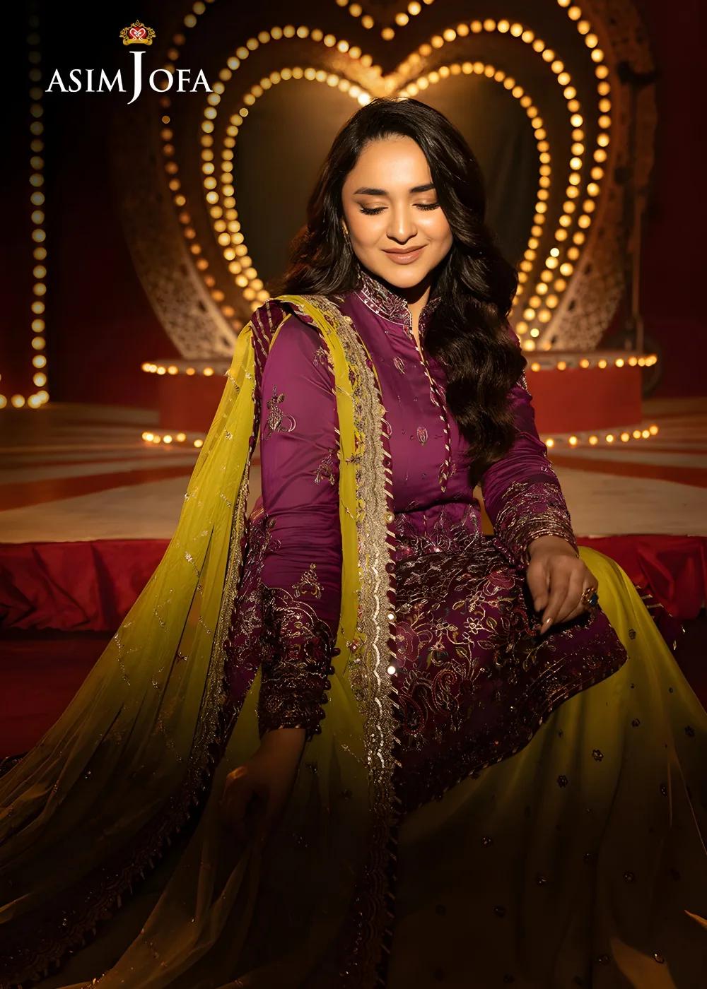 Asim Jofa Luxury Embroidered Two Tone Cotton Silk Shirt with Embroidered Raw Silk Lehenga and Embroidered Net Dupatta - AJLFF-17