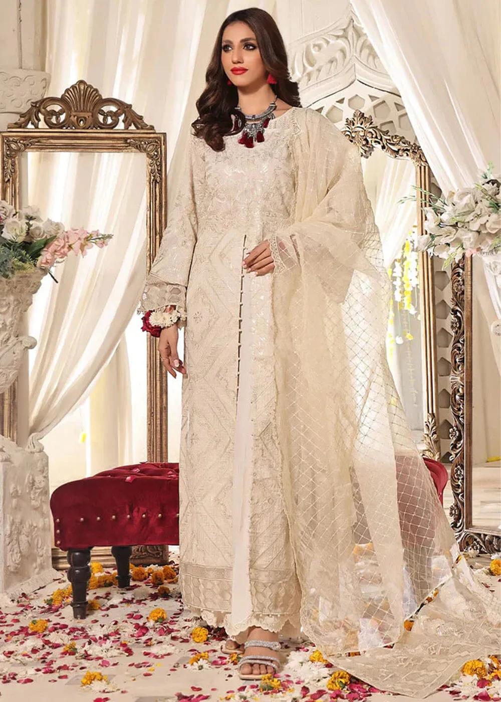 Discover the Exquisite Khas Store Sale: Chandani Luxurious 3-Piece Embroidered Suit KNAC-2242