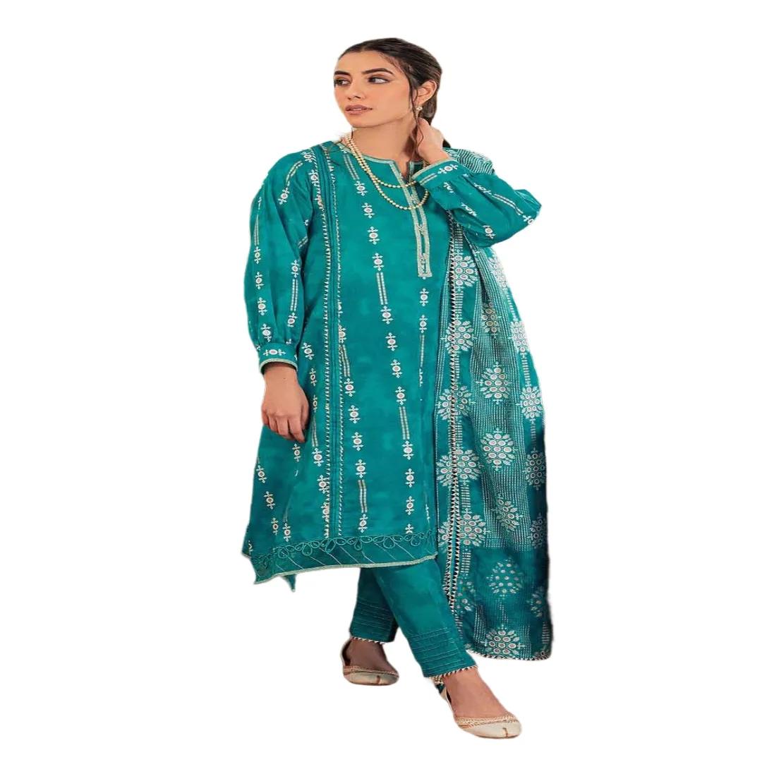 Elevate Your Elegance with Gul Ahmed Print CL-32409: Silver & Foam Lawn Unstitched Suit with Crochet Lace, 2.5m Dupatta