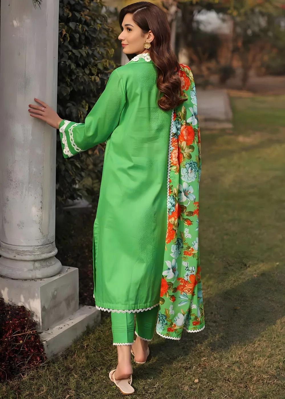 Gul Ahmed 3-Piece Dobby Lawn Unstitched Suit With Laces and Denting Lawn Dupatta DN-32061