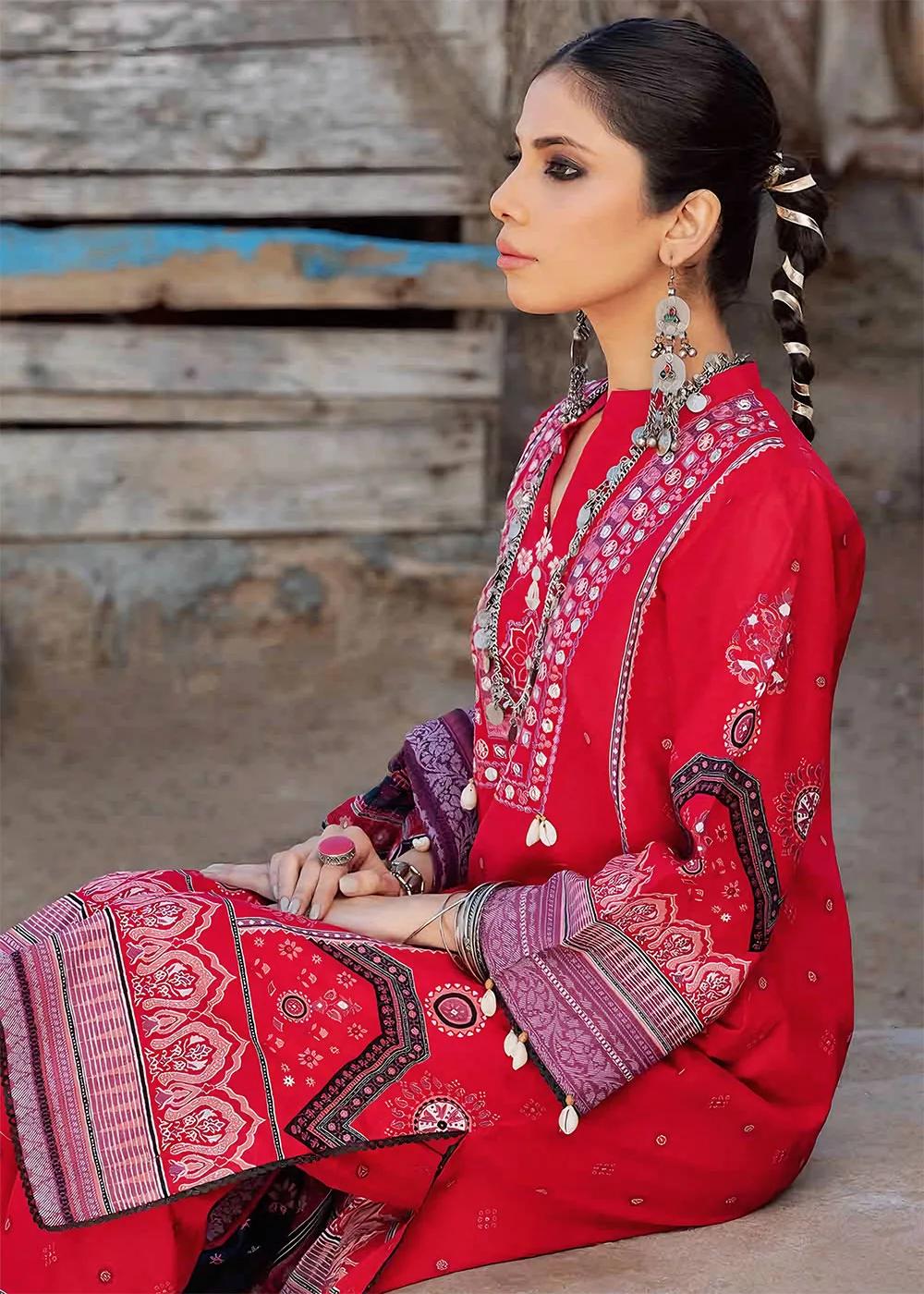 Gul Ahmed 3-Piece Embroidered Lawn Unstitched Printed Suit With Denting Lawn Dupatta DN-32073 B