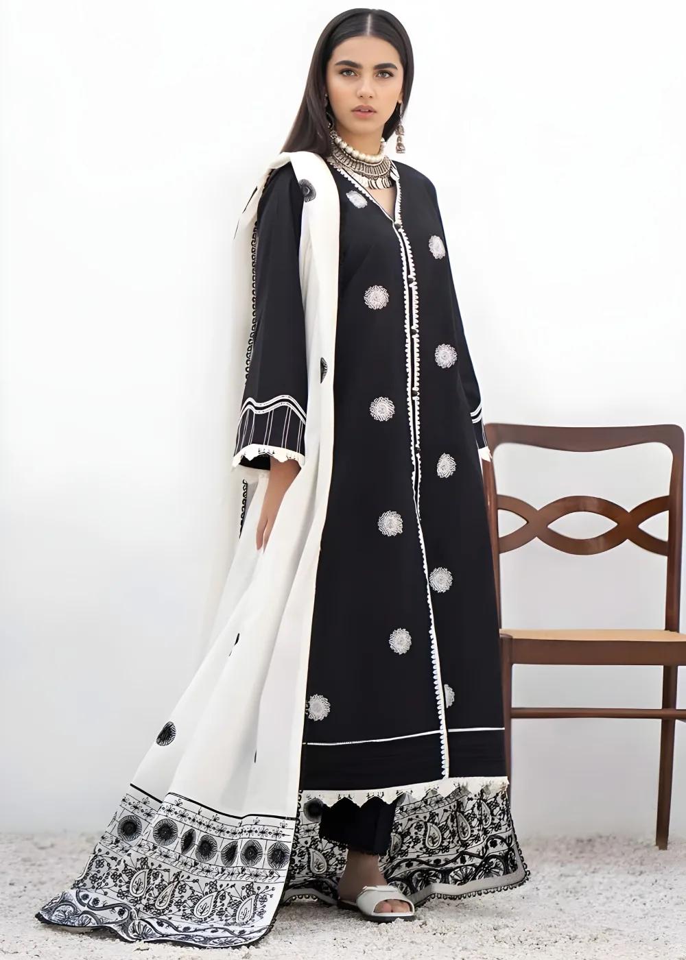 Gul Ahmed 3-Piece Printed Embroidered Lawn Unstitched Suit with Embroidered Pallu Lawn Dupatta B-42005