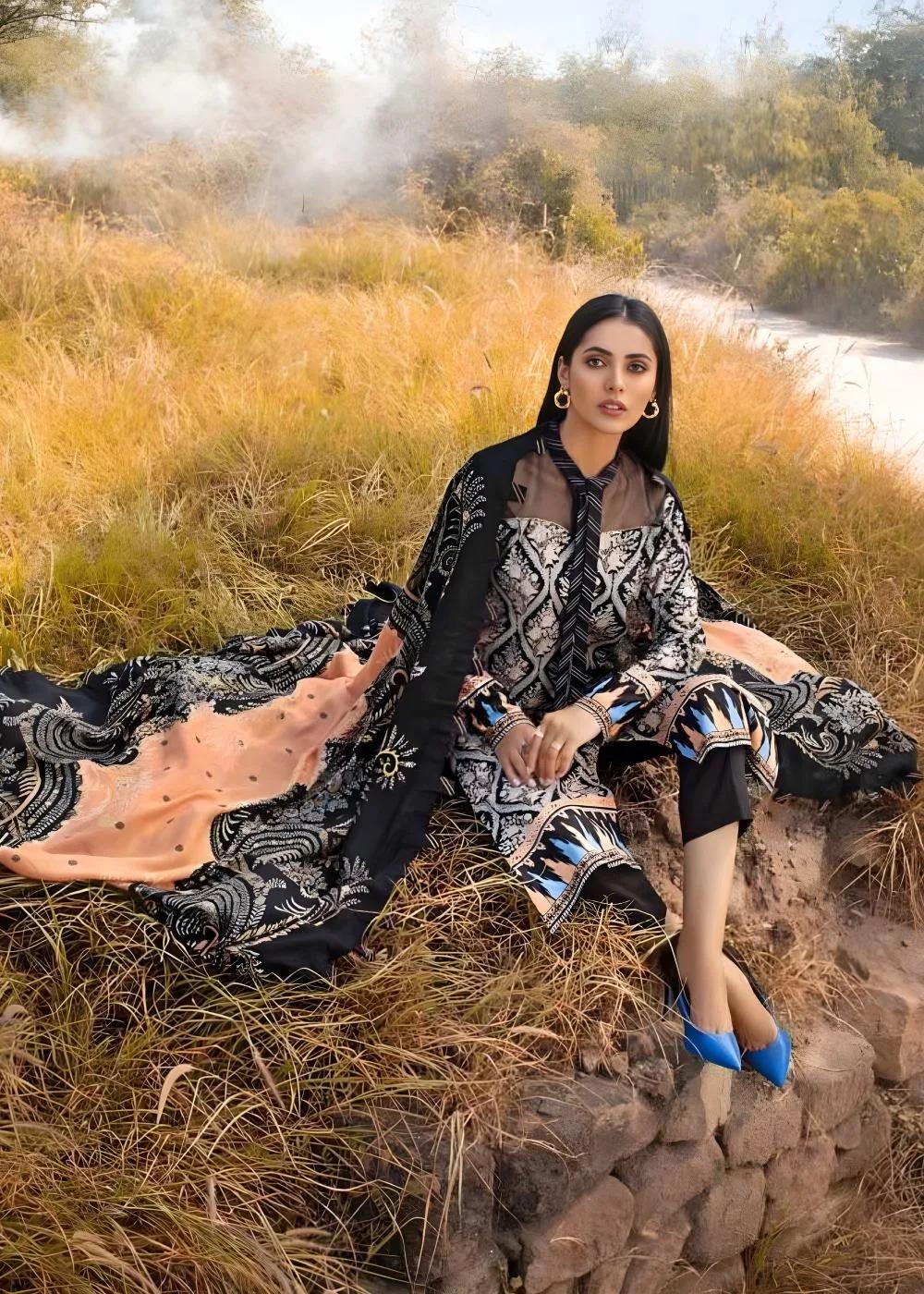 Gul Ahmed 3-Piece Printed Khaddar Shirt with Printed Pashmina Dupatta Unstitched Suit AP-12063