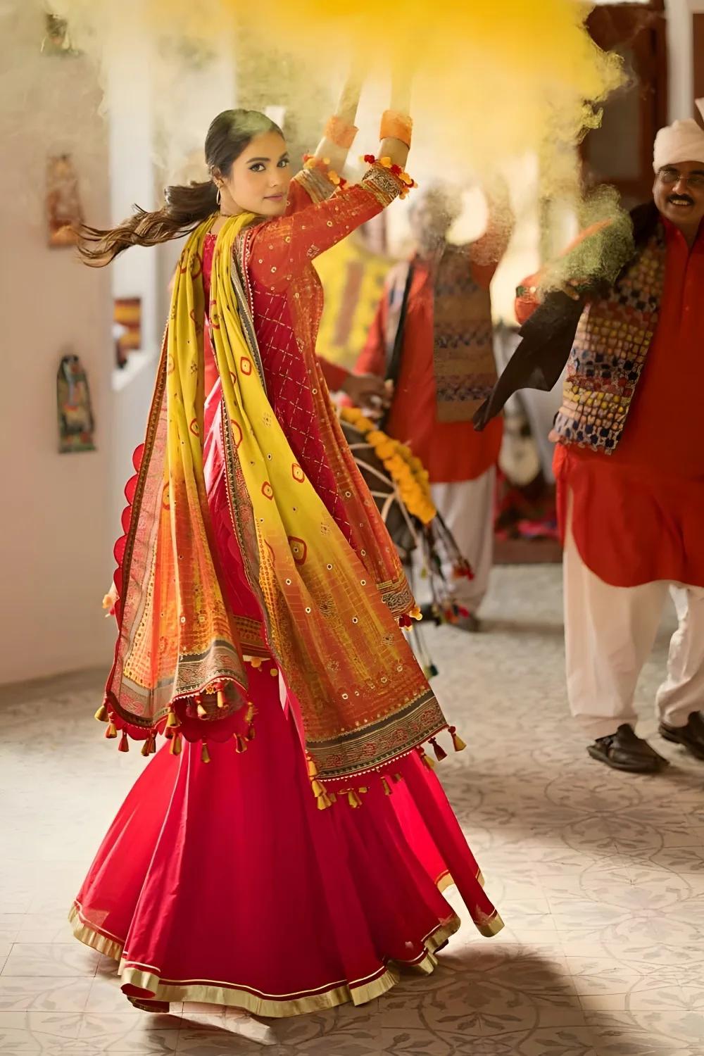 Gul Ahmed 3-Piece Unstitched Gold Printed Lawn Shirt with Gold Printed Dupatta Suit CL-42042 B