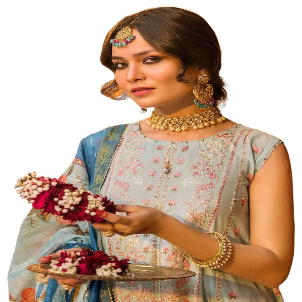Gul Ahmed Embroidered Lawn Unstitched Suit with Jacquard Dupatta FE-32040