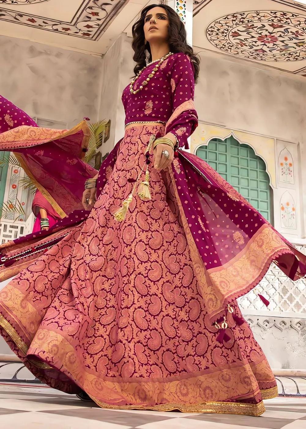 Premium Gul Ahmed Print UAE Glitter Printed Lawn 3-Piece Unstitched Suit - CL-32533 A - Elevate Your Style