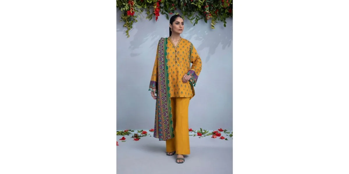 Sapphire Printed Lawn Suit Day to Day (3-Piece)