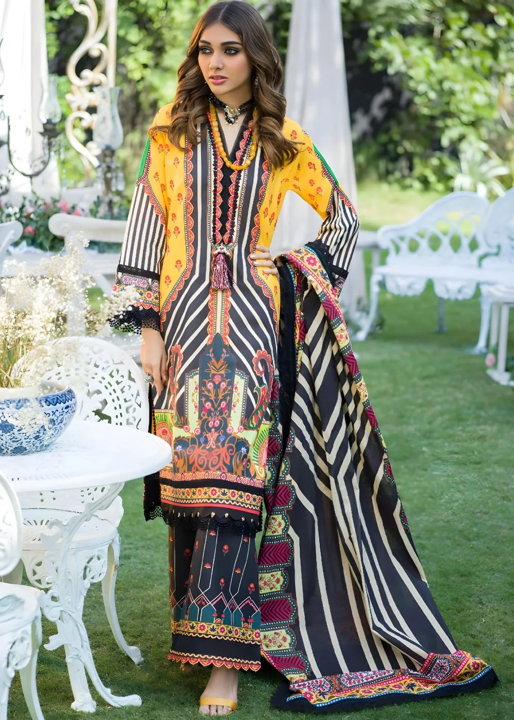 Asim Jofa 3-Piece Digitally Printed Unstitched Lawn Collection – AJPR-03