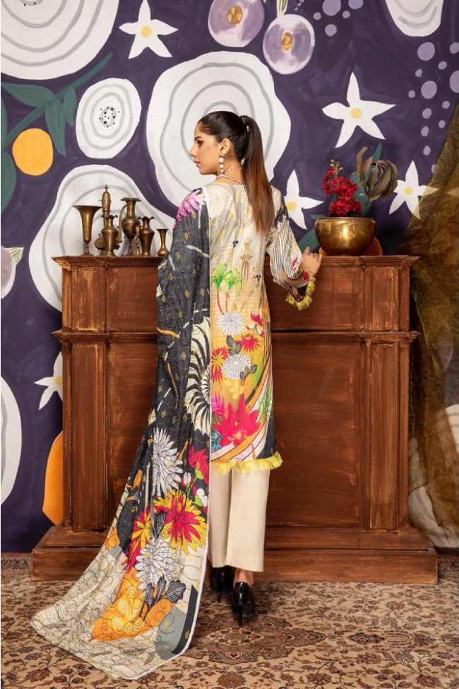 Umaimas Digital Neck Embroidered with Sequence Jall Digital Lawn Dupatta by Arham Textile Design No.09