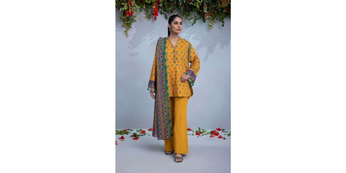 Printed Lawn Suit Day to Day (3-Piece) by Sapphire